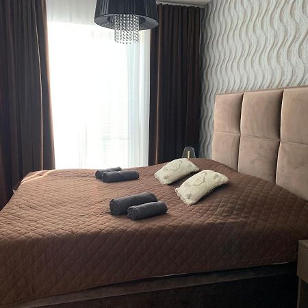 Appartamento Modern 2 Bed House Near Bratislava With Parking Rovinka Esterno foto